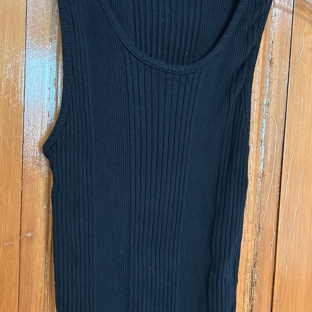 Monrow Black Ribbed Stripe Tank - Picture 2 of 6
